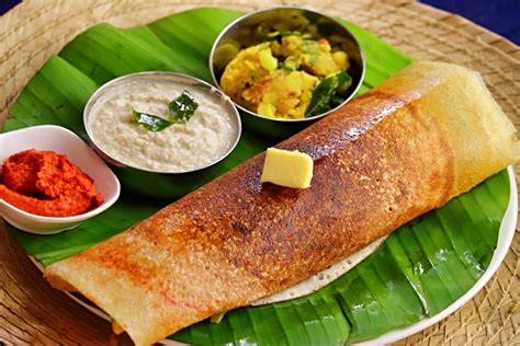  Mysore Masala Dosa: Mausteinen ja Rapea Herkku Intiasta!