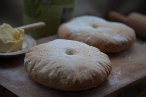  Stottie Cake: Yksi Britannian Pohjoisen Tarinallinen Herkku, Joka on Samalla Söpö ja Tyylikäs!